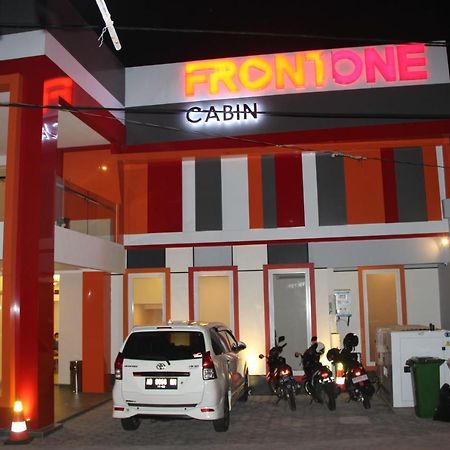 Front One Cabin Malioboro Jogja Yogyakarta Exterior foto